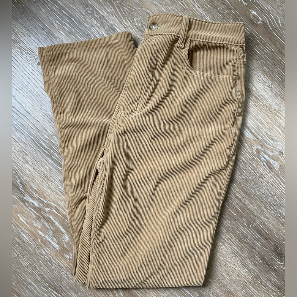 SHEIN ribbed corduroy khaki pants. Size large